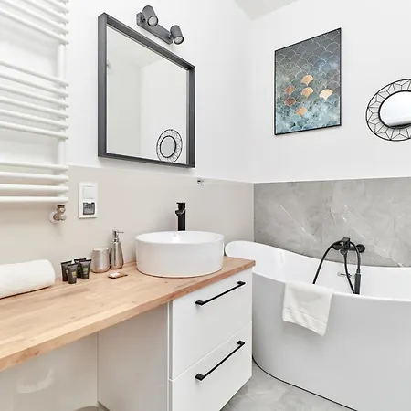 Modern Grabiszyn By Renters ורוצלב